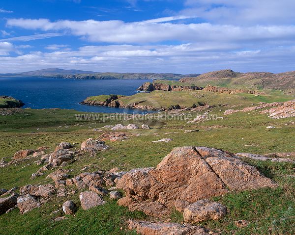 Muckle Roe west coast, Shetland, Scotland - Muckle Roe, Shetland  13209