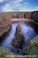 Christie's Hole, Papa stour, Scotland -  Roches volcaniques à Papa Stour 13212