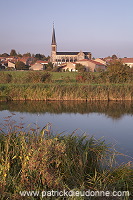 Canal de l'Est, Lacroix-sur-Meuse (55), France - FME092